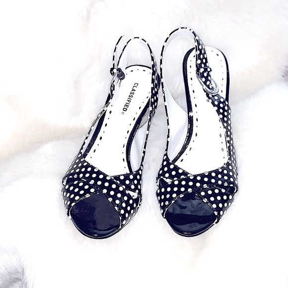 👠RARE VINTAGE SLEEK PINUP Black/White PolkaDot PeepToe SlingBack Stilettos 1950 - Picture 3 of 16